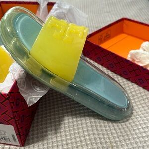 Tory Burch Bubble Sandals NWOB Yellow/Aqua